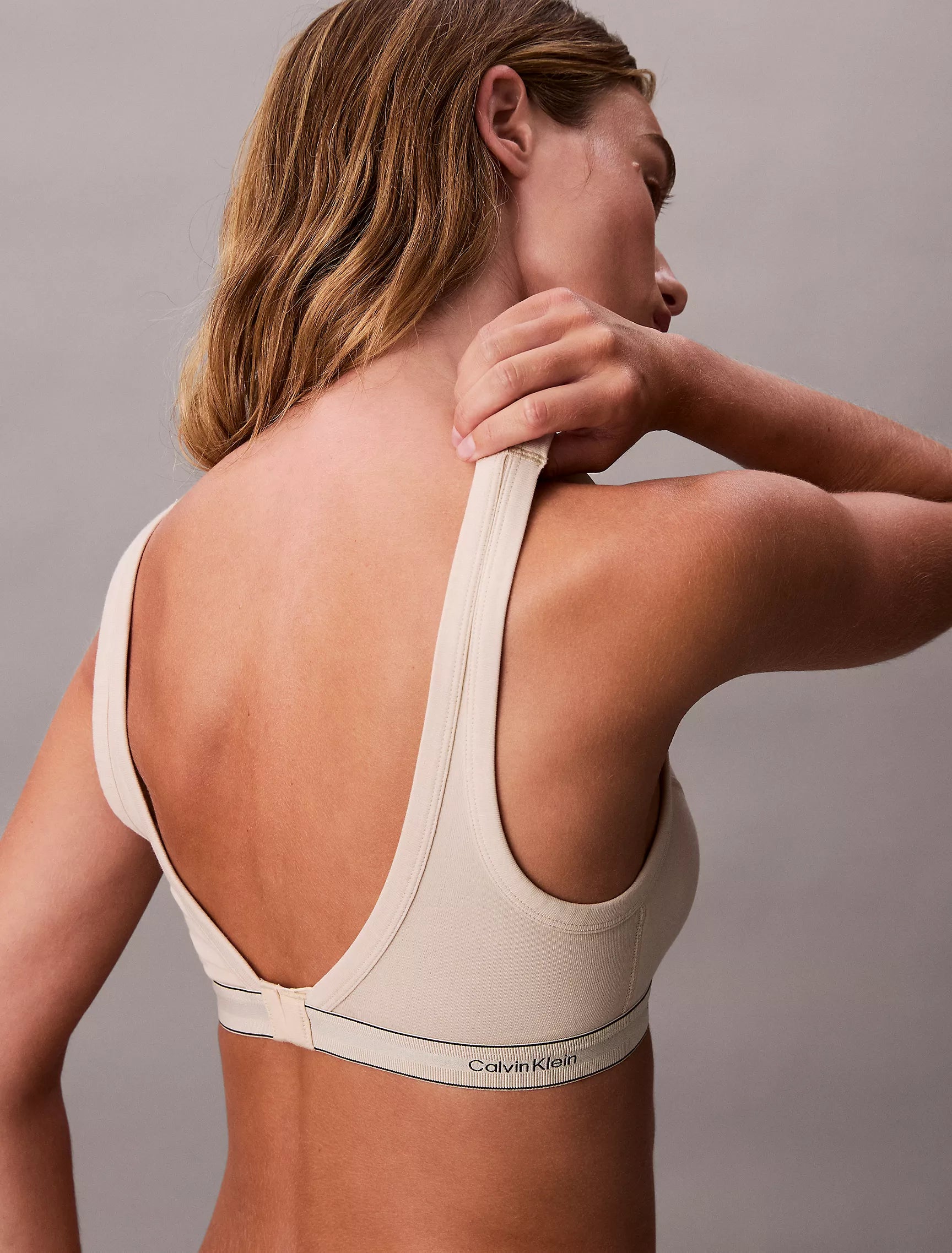 Heritage Cotton Stretch Lightly Lined Triangle Bralette + Thong (Calvin Klein)